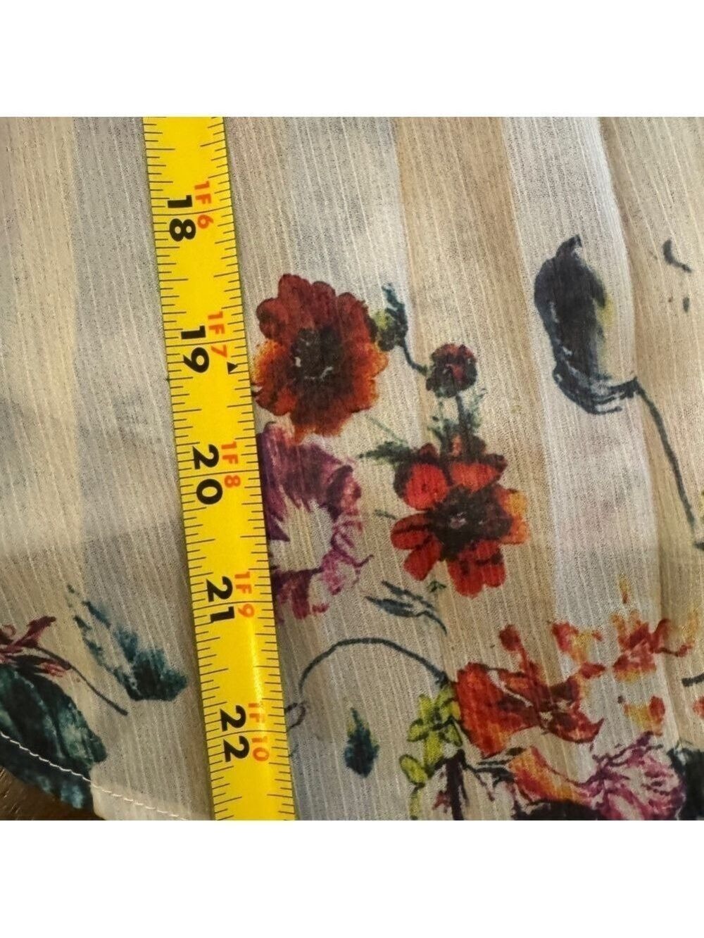 Bishop + Young Accordion Pleated Sheer Floral Blouse Size Small - Picture 6 of 16